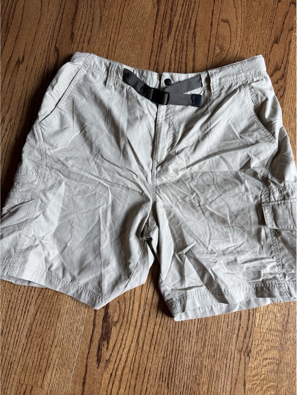 Columbia Men's Beige Cargo Shorts Stretch Canvas Built-In Belt Flat Front